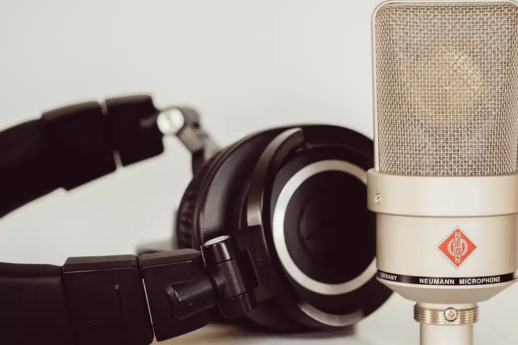 mic and headphones