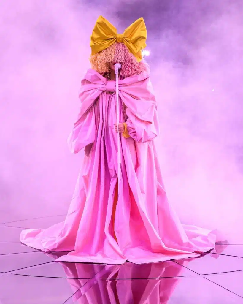 Sia pop star who started late performing 