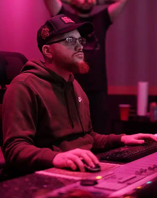 Alexander Lex, House Engineer Bay Eight Miami Recording Studio 3