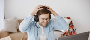 Pexels Gustavo Fring 6285273 Why your song isn't streaming well
